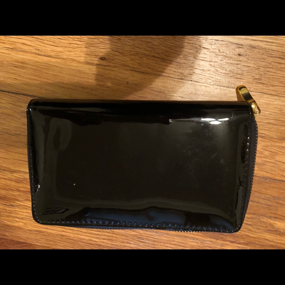 Black wallet